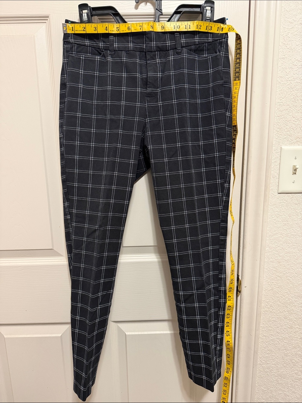 Old Navy High Rise Pixie Pants